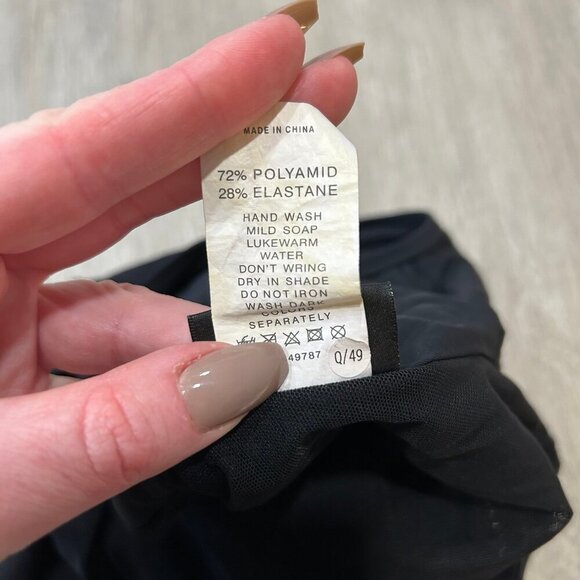 Gottex Women’s Black White One Piece Square Neck Swimsuit Bathing Suit Size 10 - Picture 5 of 5